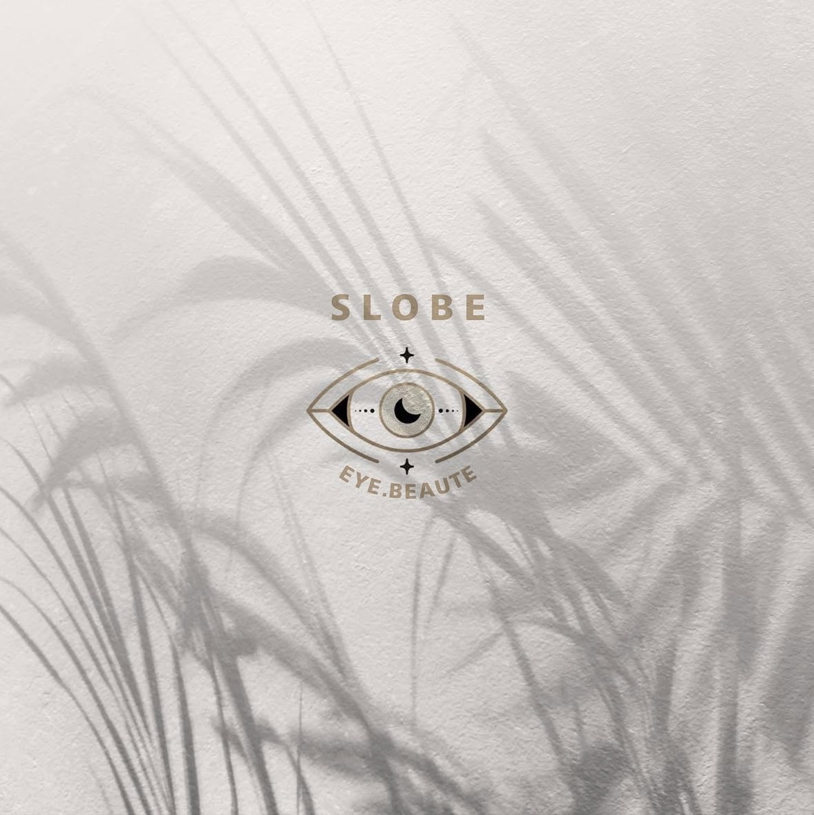 SLOBE Eye Beaute - 專注眼部與眉睫美學，藉孕睫術、角蛋白睫毛修護、霧眉等技術，細膩勾勒眼部神采，展現自然自信的魅力...
